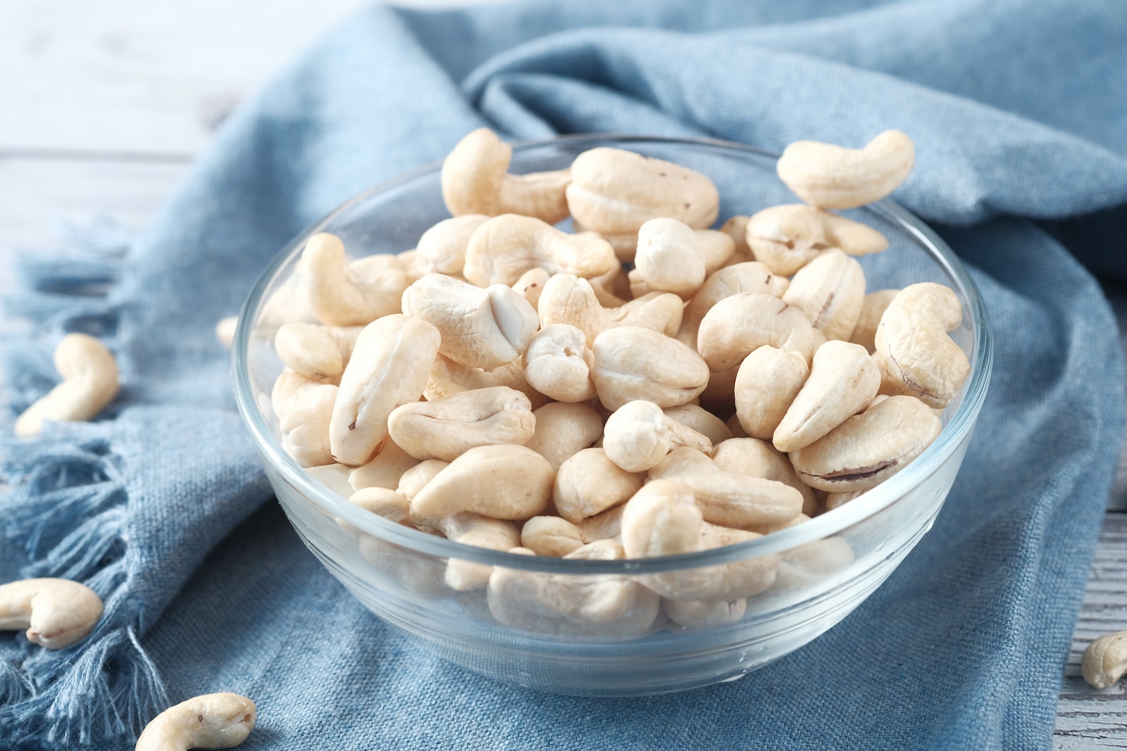 קשיו יתרונות – 5 סיבות מעולות להוסיף אגוזי קשיו לתפריט שלכם